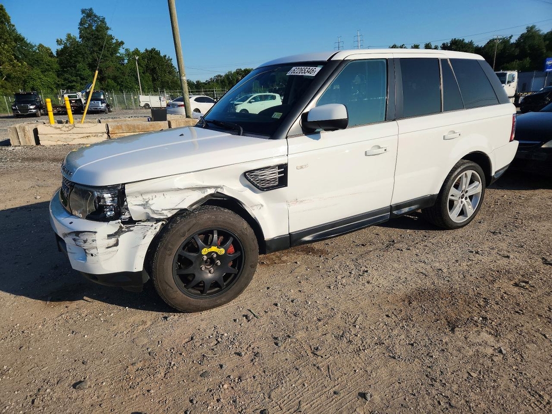 Vue de 2013 LAND ROVER RANGE ROVER SPORT HSE LUXURY, angle 1