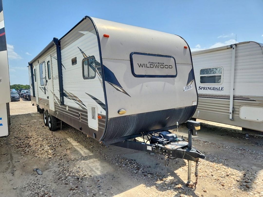 Vue de 2018 FOREST RIVER WILDWOOD CAMPER, angle 1