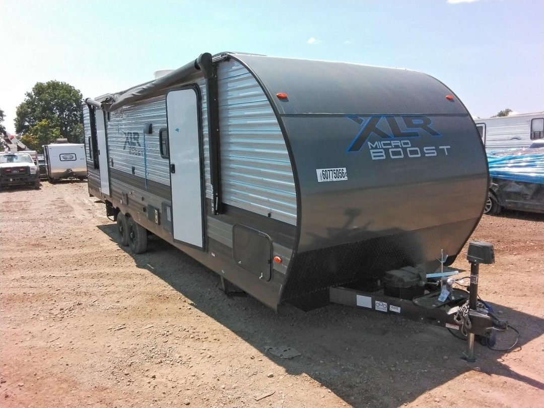 Vue de 2022 FOREST RIVER XLR MICRO BOOST CAMPER, angle 1