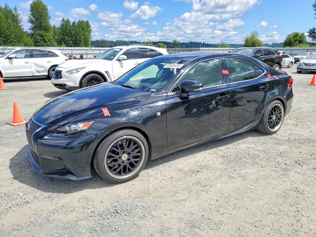 منظر 2016 LEXUS IS 200T، زاوية 1