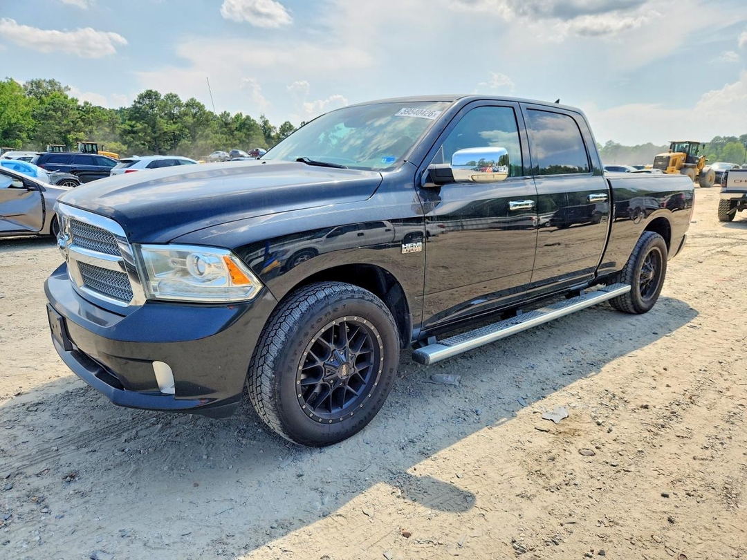 منظر 2013 RAM 1500 LONGHORN، زاوية 1