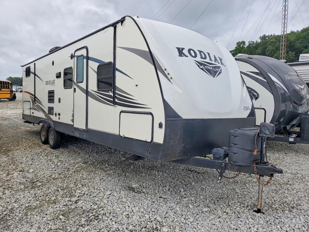 Vue de 2019 KEYSTONE KODIAK CAMPER, angle 1