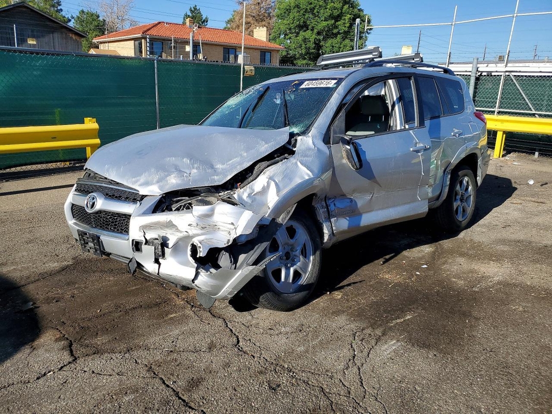 Vista de 2012 TOYOTA RAV4 LIMITED, ángulo 1
