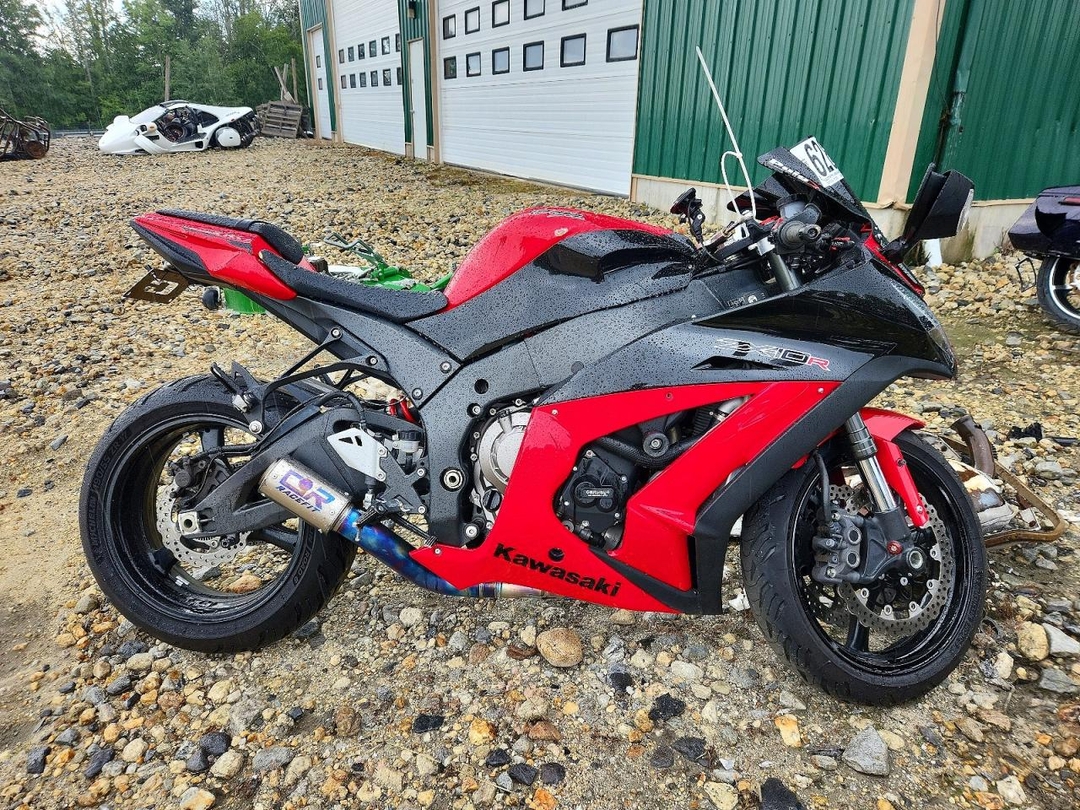 Vue de 2012 KAWASAKI ZX1000 J, angle 1