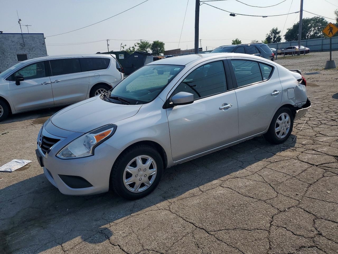 Vedere 2016 NISSAN VERSA 1.6 SV, unghi 1