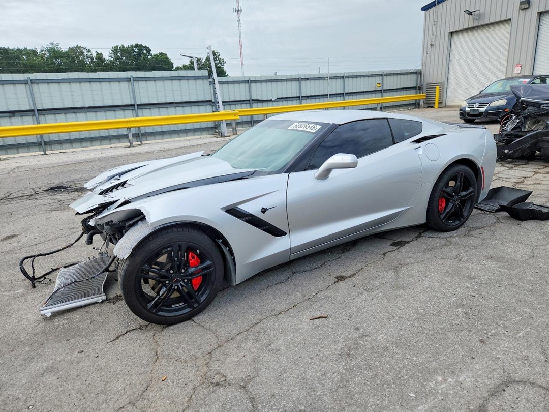 Vue de 2016 CHEVROLET CORVETTE STINGRAY 1LT, angle 1