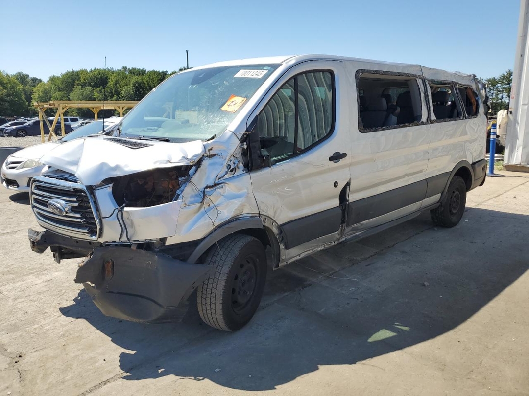 Vedere 2015 FORD TRANSIT T-350, unghi 1