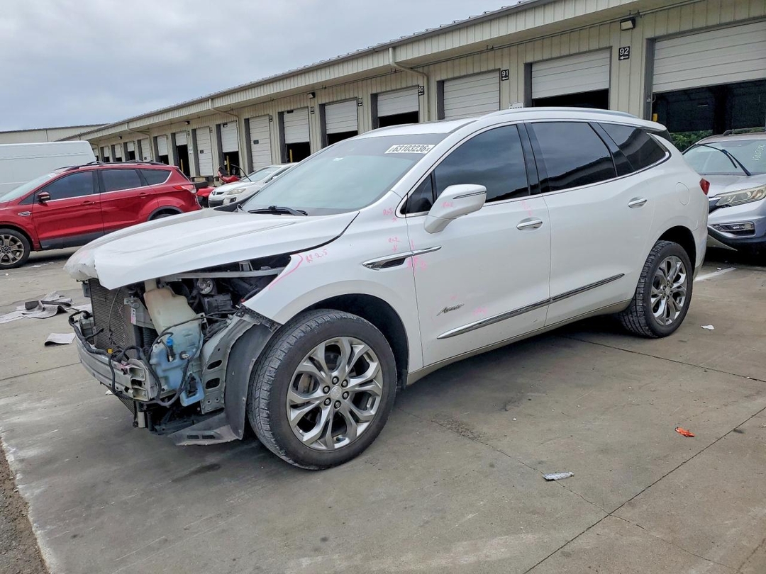Vue de 2018 BUICK ENCLAVE AVENIR, angle 1
