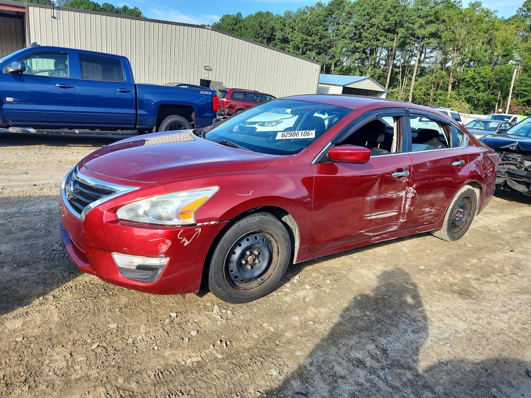 Вид 2014 NISSAN ALTIMA 2.5 S, угол 1