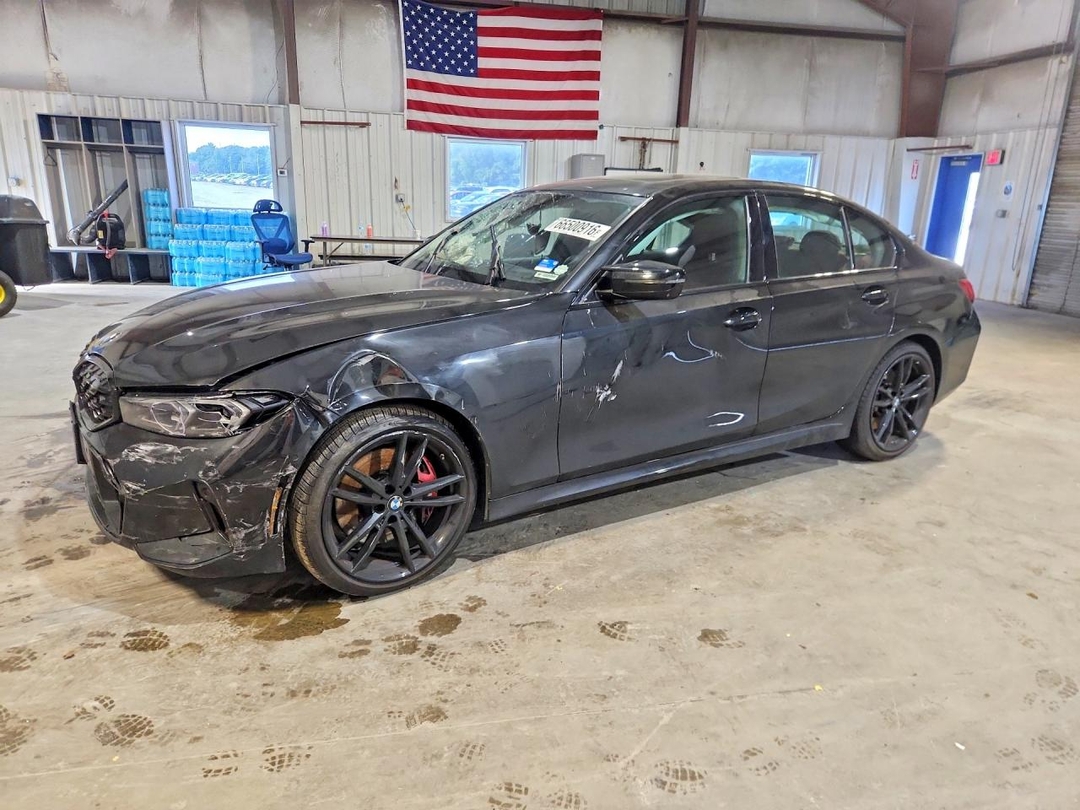 Вид 2023 BMW M340XI, угол 1