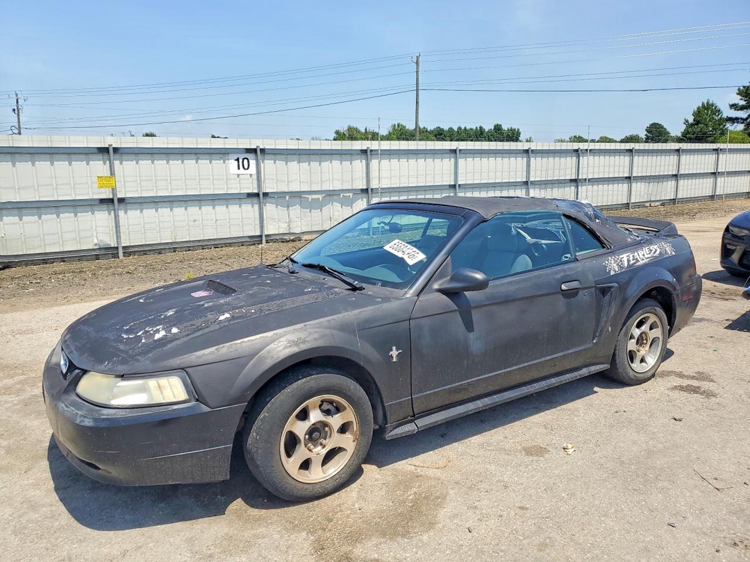 Vista de 2001 FORD MUSTANG, ángulo 1