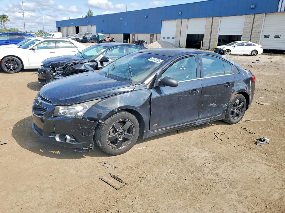 Vista de 2014 CHEVROLET CRUZE LT, ángulo 1