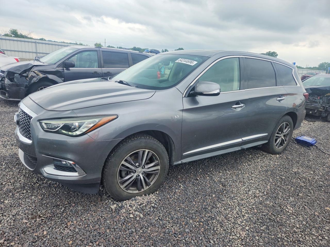 منظر 2018 INFINITI QX60 BASE، زاوية 1