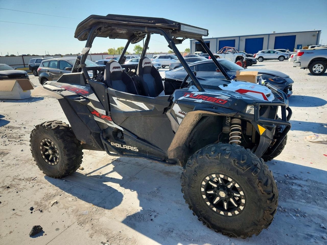 منظر 2016 POLARIS RZR XP TURBO EPS UTILITY VEHICLE، زاوية 1