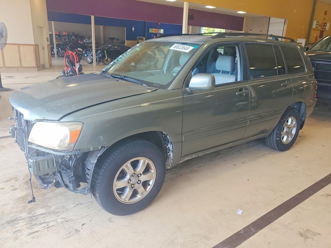 منظر 2006 TOYOTA HIGHLANDER BASE، زاوية 1