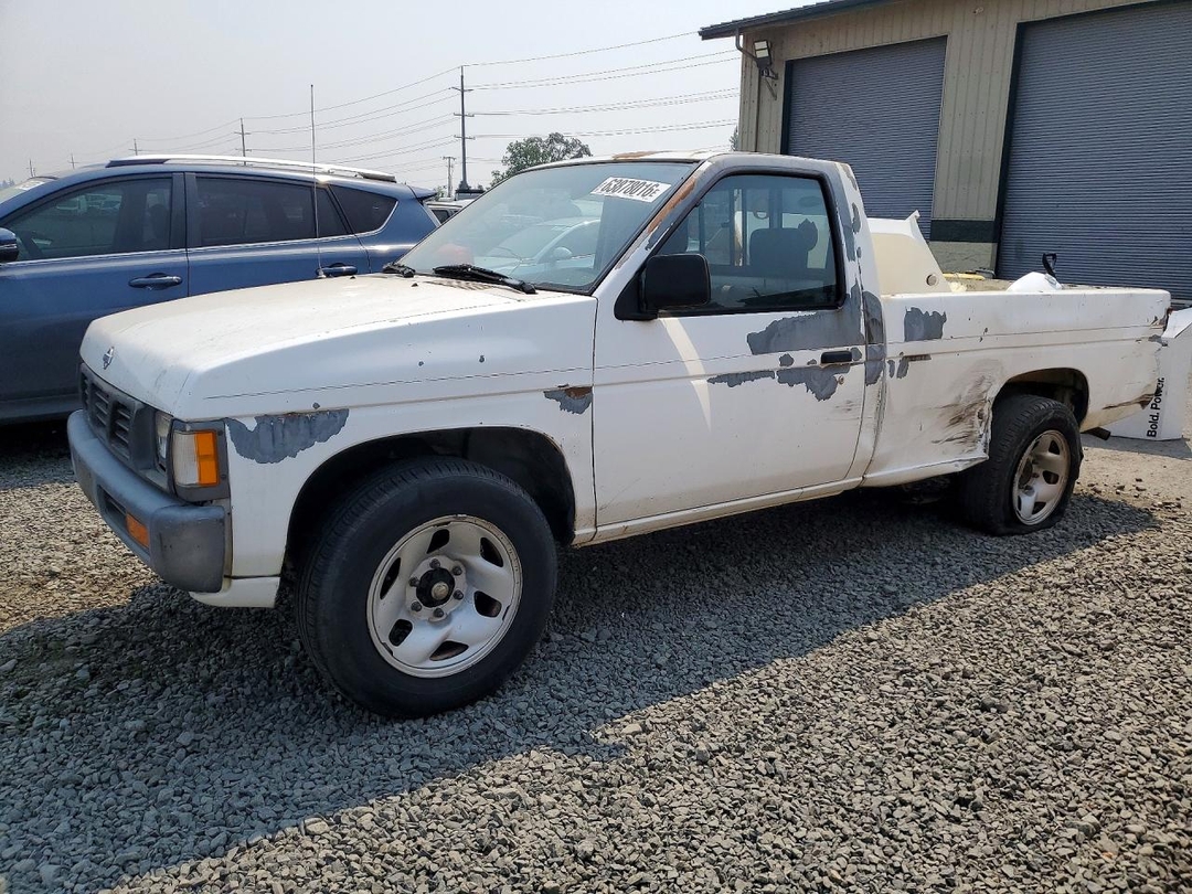 Вид 1994 NISSAN TRUCK LONG WHEELBASE, угол 1