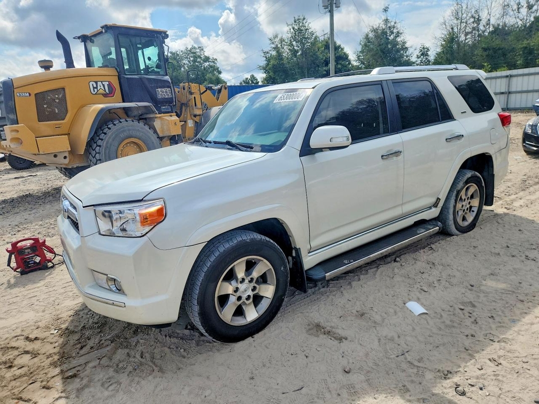 منظر 2011 TOYOTA 4RUNNER SR5، زاوية 1