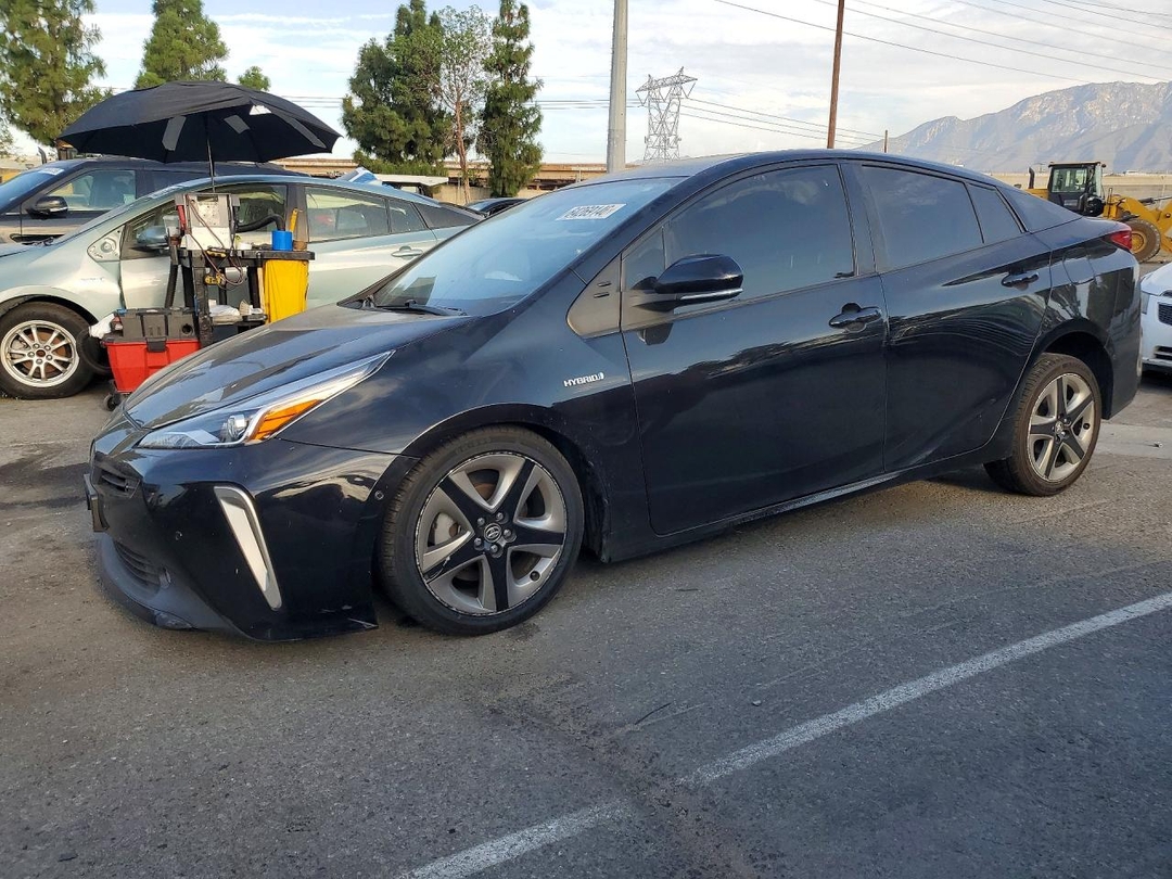 Vue de 2022 TOYOTA PRIUS XLE, angle 1
