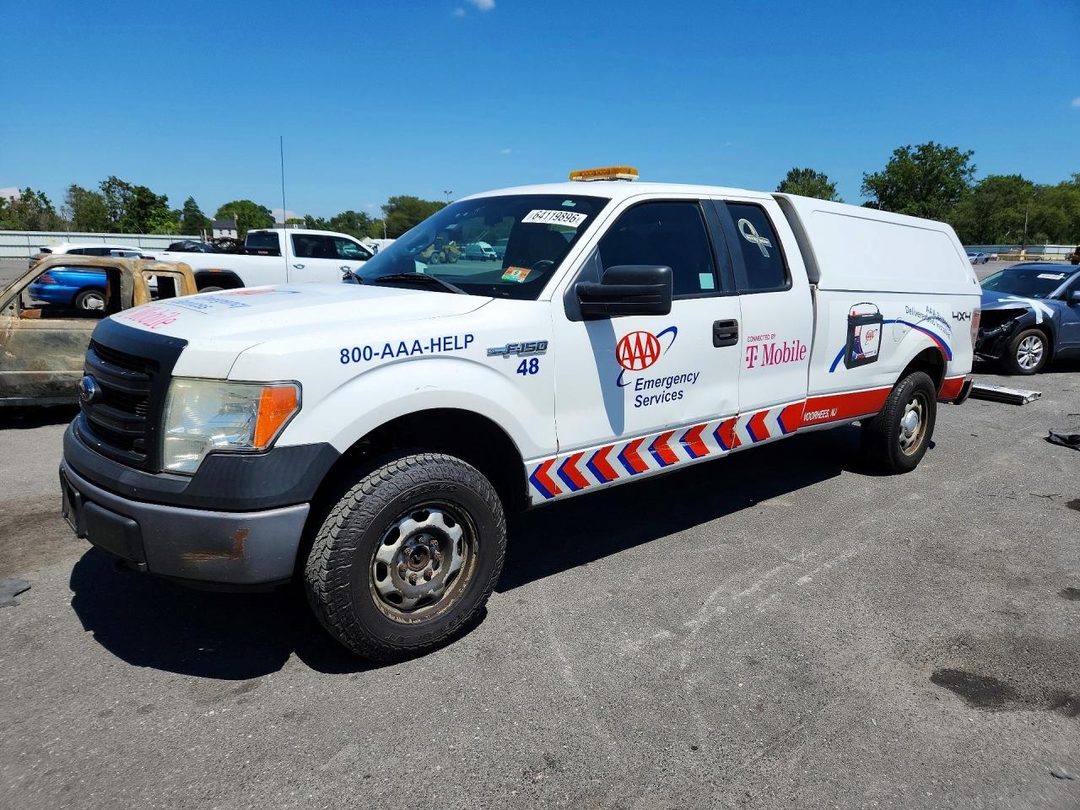 منظر 2013 FORD F150 SUPER CAB، زاوية 1