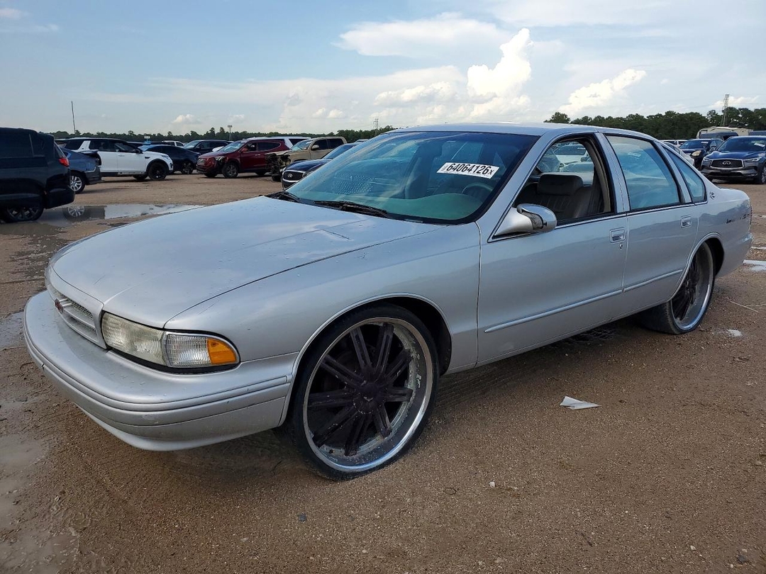 منظر 1995 CHEVROLET CAPRICE / IMPALA CLASSIC SS، زاوية 1