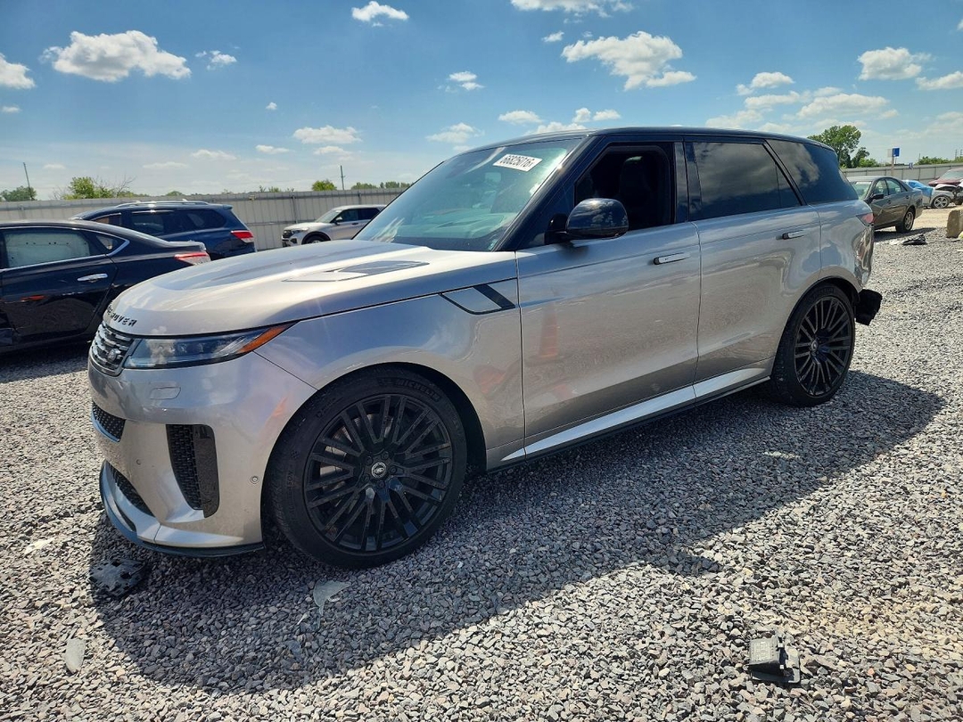Vue de 2024 LAND ROVER RANGE ROVER SPORT SV EDITION ONE, angle 1