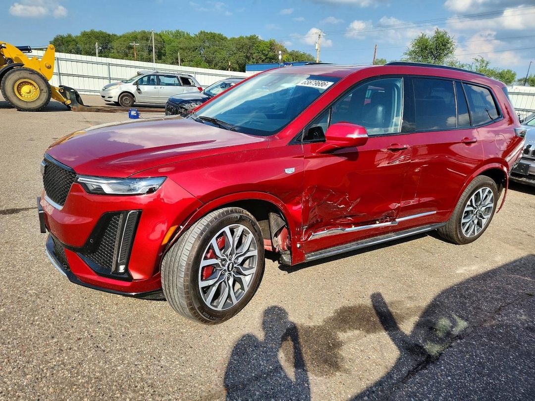 Вид 2024 CADILLAC XT6 SPORT, угол 1