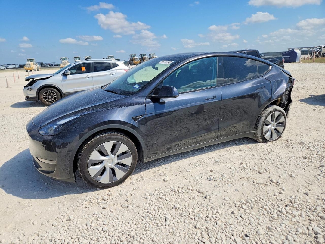 Vue de 2024 TESLA MODEL Y, angle 1
