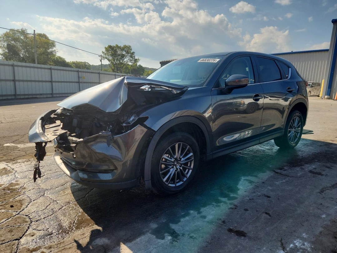 Vue de 2021 MAZDA CX-5 TOURING, angle 1