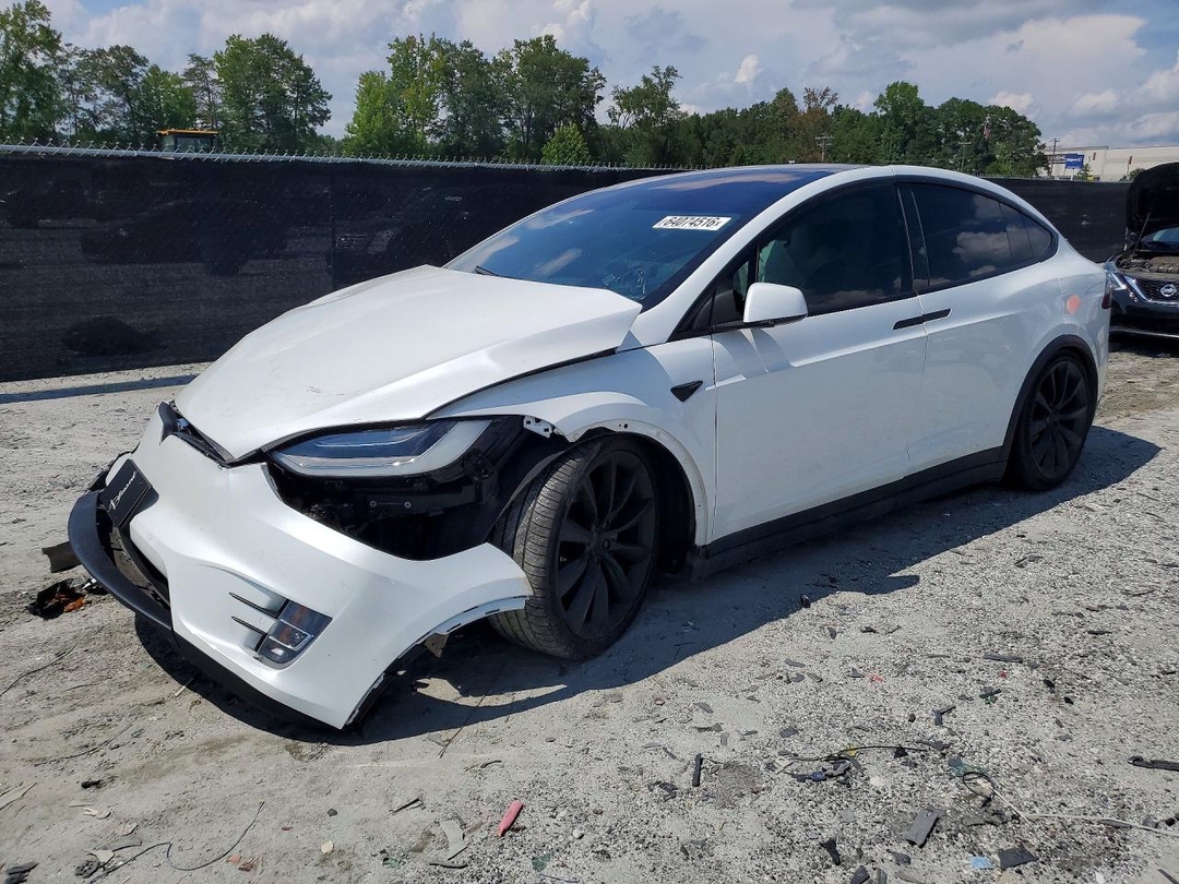 Vue de 2021 TESLA MODEL X, angle 1