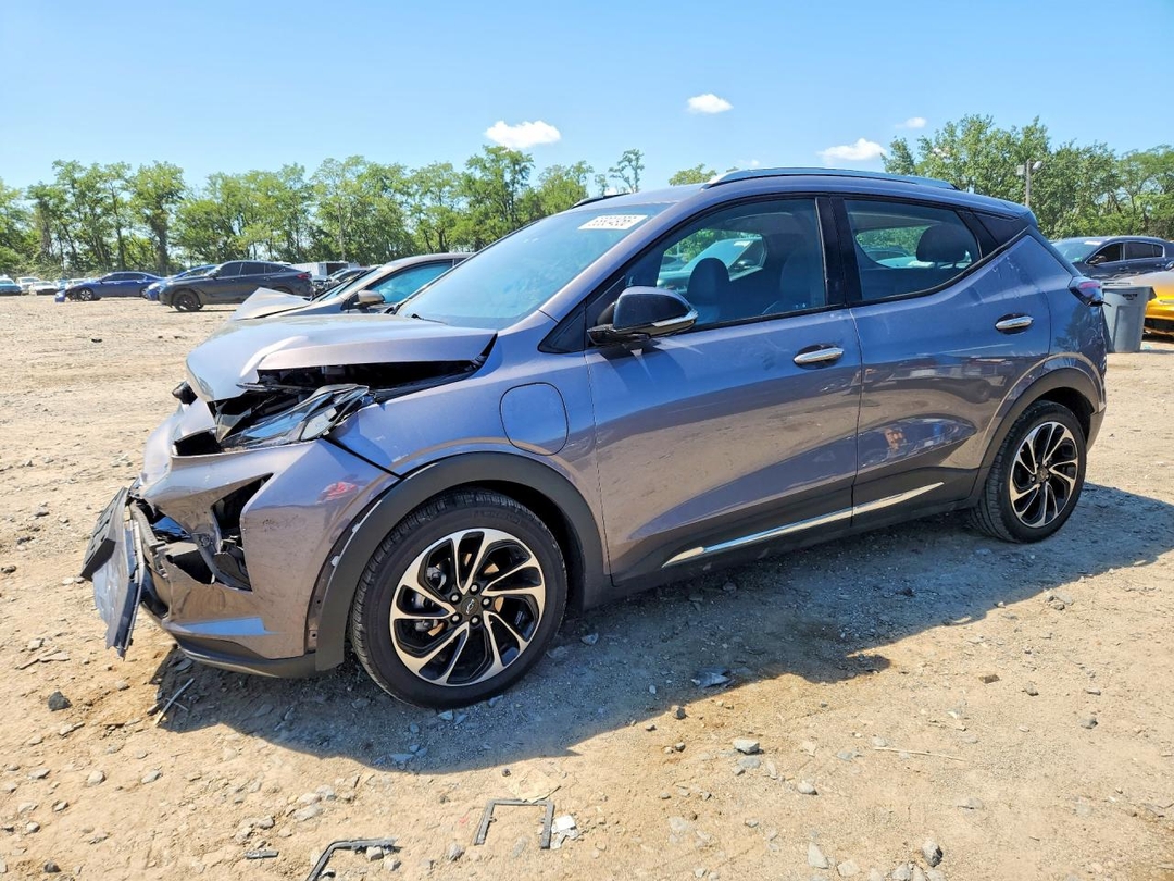 Вид 2022 CHEVROLET BOLT EUV PREMIER, угол 1