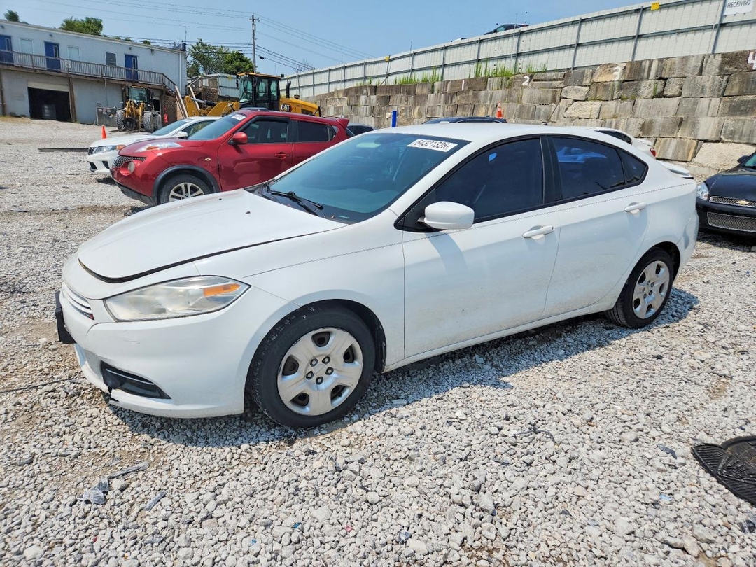 Vue de 2013 DODGE DART SXT, angle 1