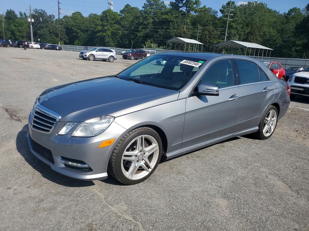 Вид 2012 MERCEDES-BENZ E 350, угол 1