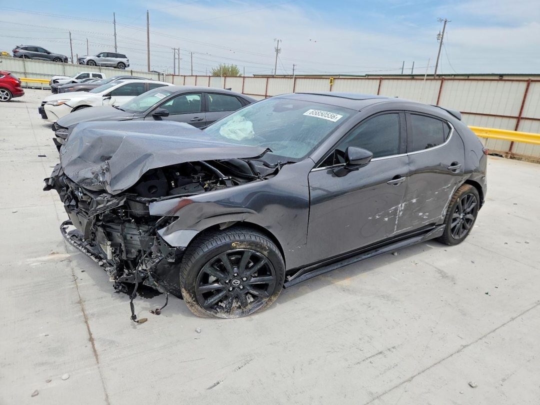 منظر 2025 MAZDA 3 PREMIUM PLUS، زاوية 1