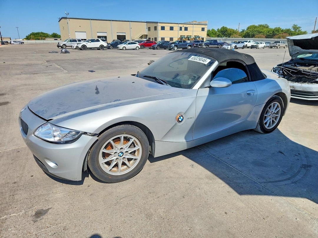 منظر 2004 BMW Z4 2.5، زاوية 1