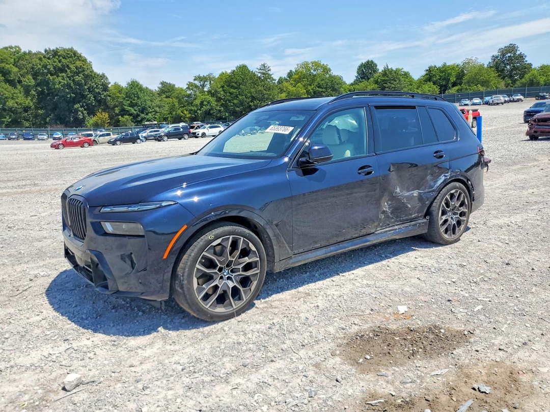Vedere 2024 BMW X7 XDRIVE40I, unghi 1