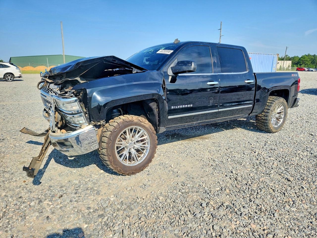 Vue de 2014 CHEVROLET SILVERADO K1500 LTZ, angle 1