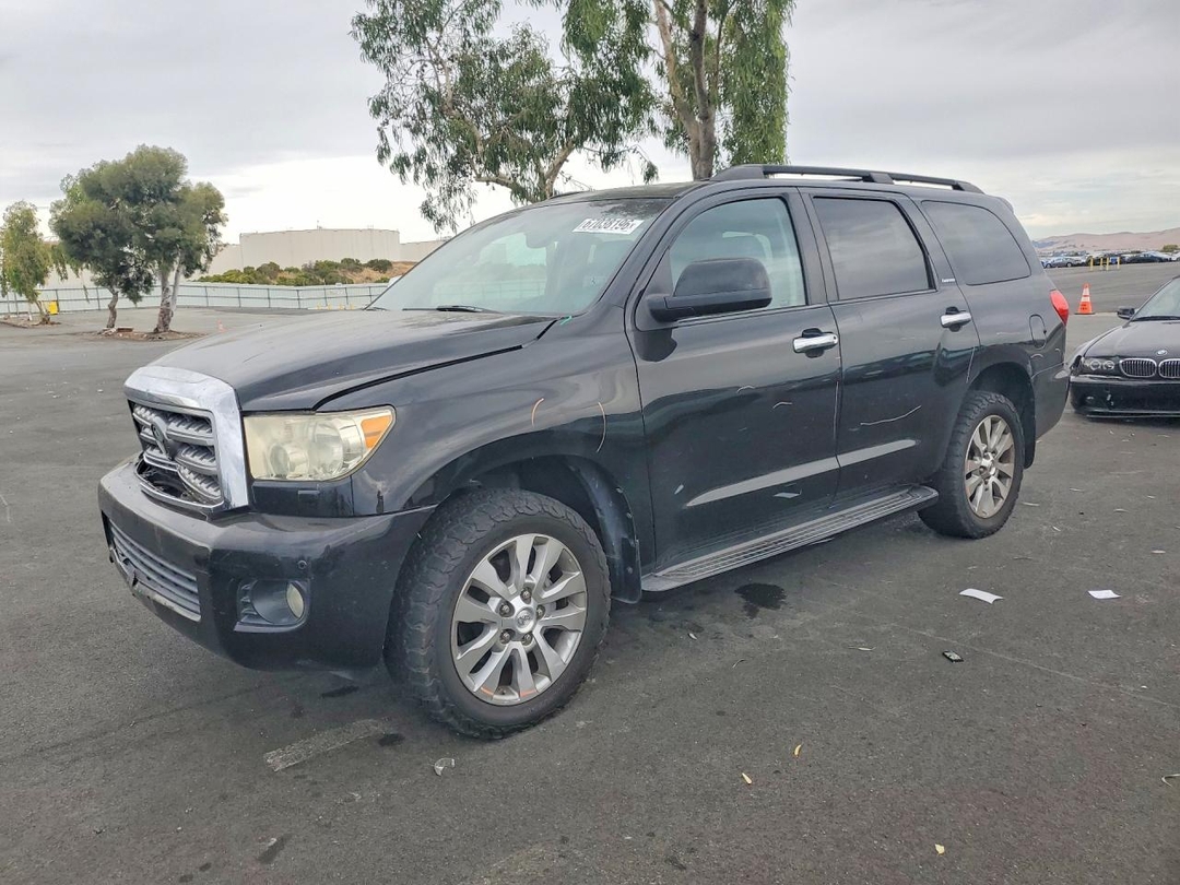 منظر 2012 TOYOTA SEQUOIA LIMITED، زاوية 1