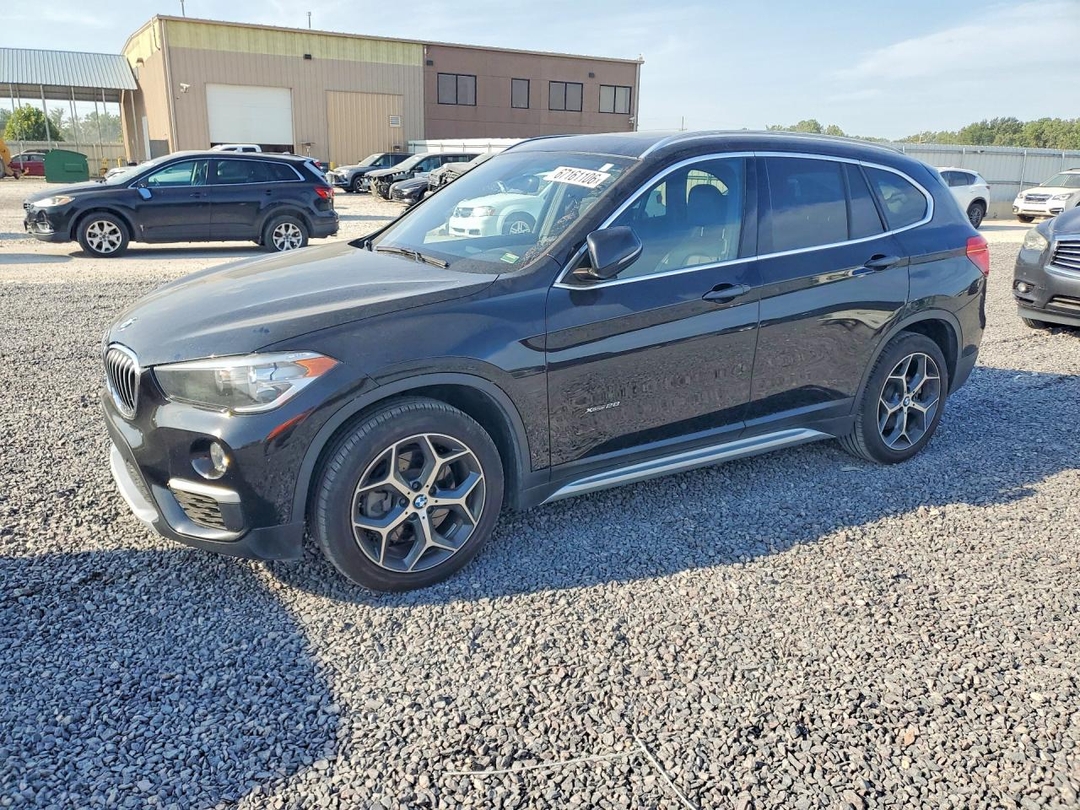 Вид 2018 BMW X1 XDRIVE28I, угол 1