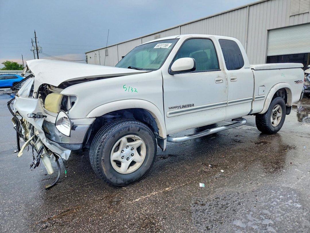 Vue de 2002 TOYOTA TUNDRA ACCESS CAB LIMITED, angle 1
