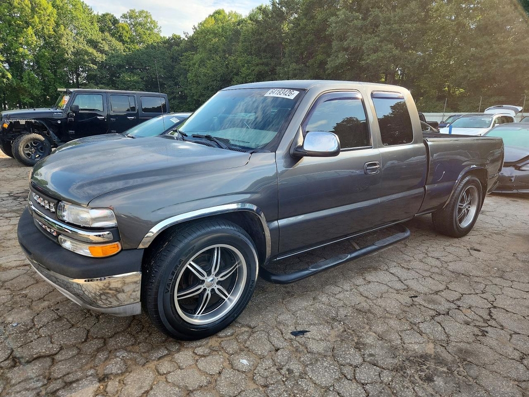 منظر 2000 CHEVROLET SILVERADO C1500، زاوية 1