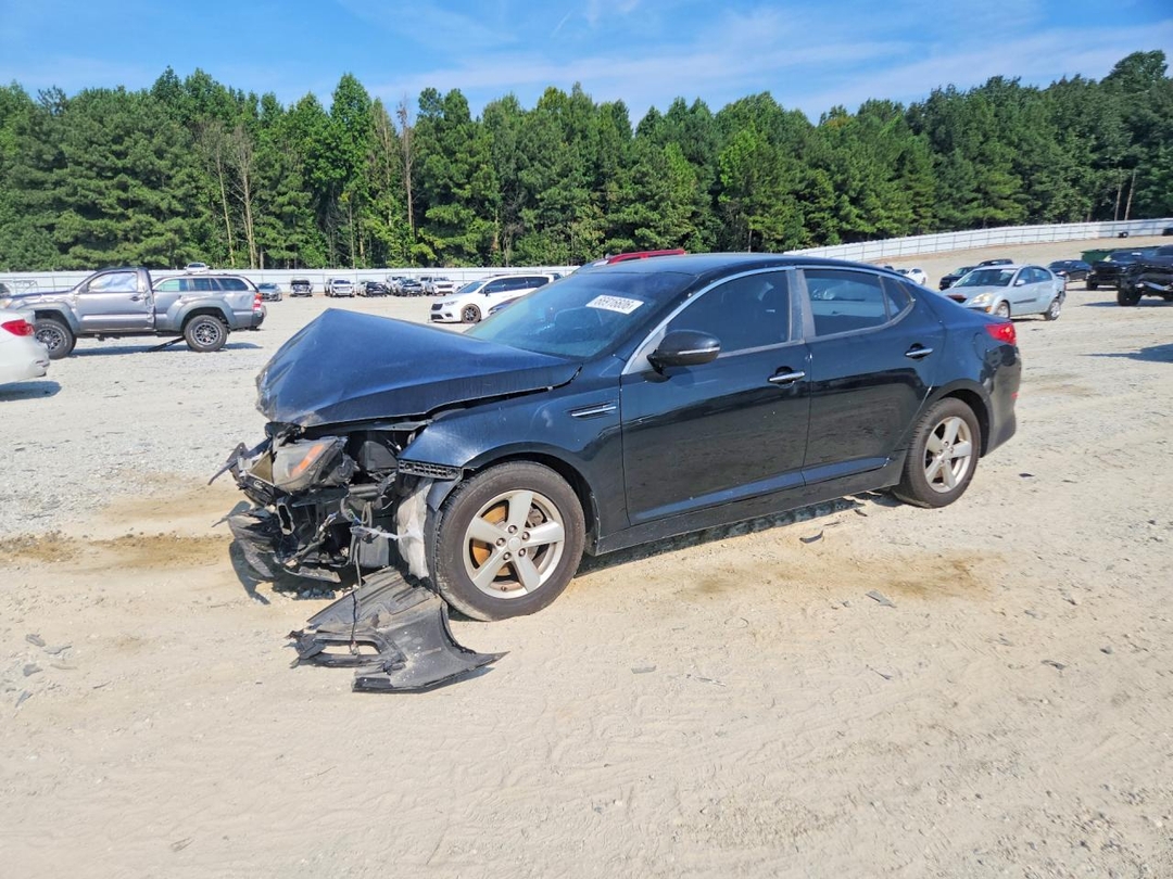 Вид 2015 KIA OPTIMA LX, угол 1