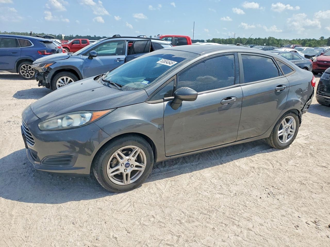 Vista de 2017 FORD FIESTA SE, ángulo 1