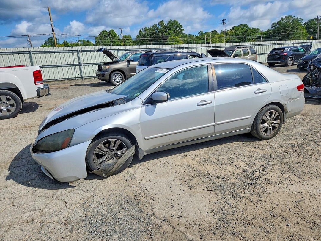 Vista de 2004 HONDA ACCORD LX, ángulo 1