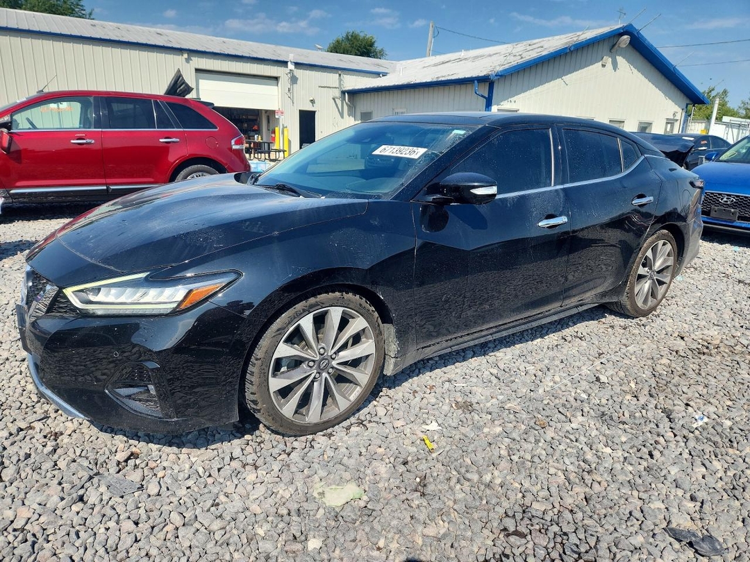 Vue de 2023 NISSAN MAXIMA PLATINUM, angle 1