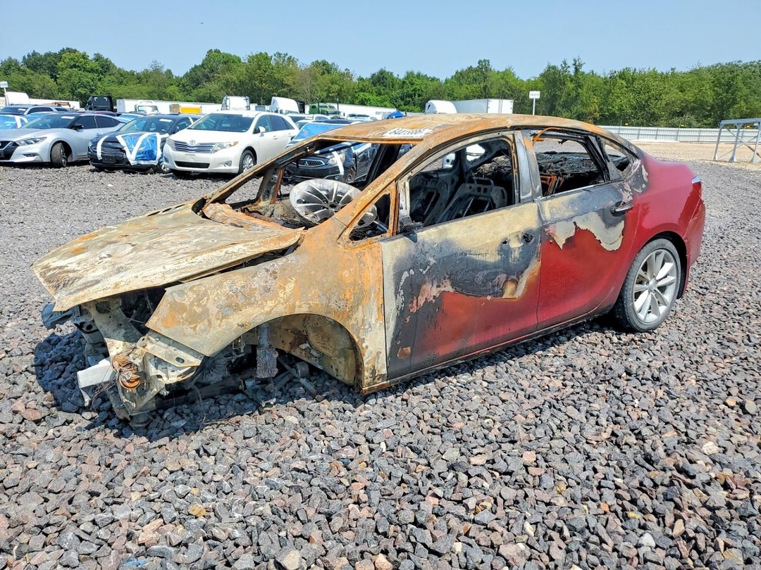 Вид 2012 BUICK VERANO, угол 1