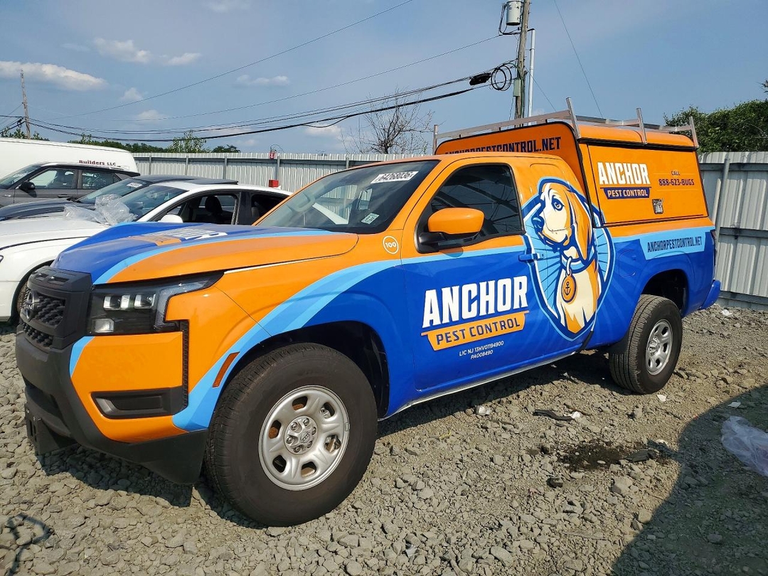 Vista de 2026 NISSAN FRONTIER S, ángulo 1