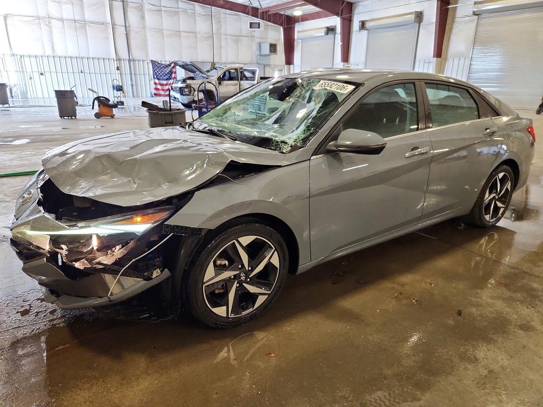 منظر 2022 HYUNDAI ELANTRA SEL، زاوية 1