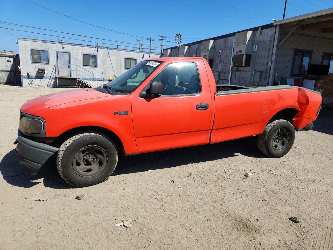 Вид 1997 FORD F150, угол 1
