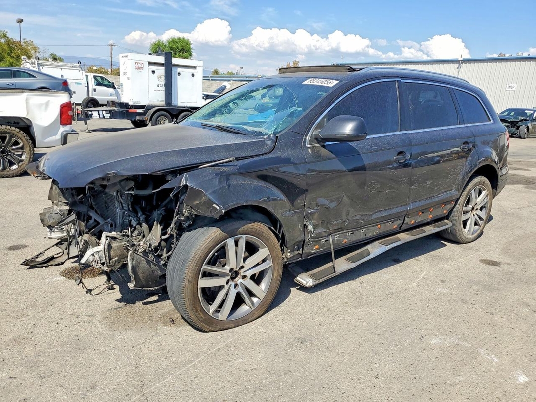 منظر 2013 AUDI Q7 PREMIUM PLUS، زاوية 1