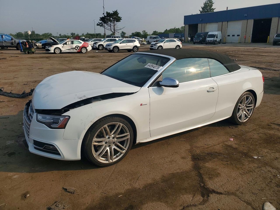 Vue de 2015 AUDI S5 PREMIUM PLUS, angle 1